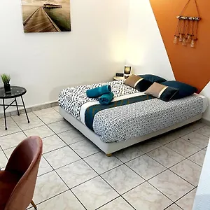 A Au Pied Des Thermes De Néris-les-Bains